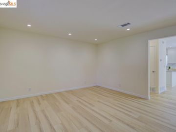 3540 Northwood Dr #K, Concord, CA Townhouse. Photo 4 of 48