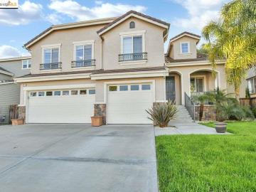361 Roundhill Dr, Brentwood Lakes, CA