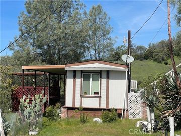 3855 Lakeview Ter, Lucerne, CA
