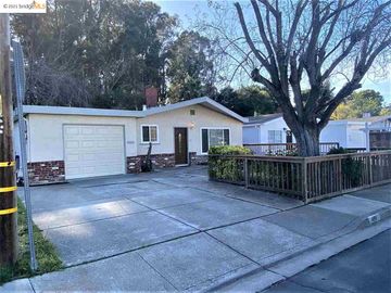 400 Tennent Ave, Pinole, CA | Old Pinole Bay. Photo 2 of 23