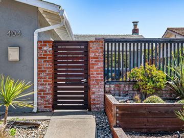 404 Shell Gate Rd, Alameda, CA | Southshore. Photo 5 of 50