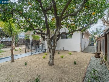 427 1st St, Brentwood, CA | Downtown. Photo 2 of 26