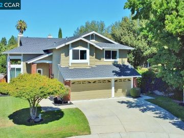 45 Carlyle Ct, Wood Ranch, CA