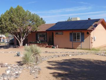 4890 E Cochise Dr, Rimrock, AZ | Wickiup Mesa. Photo 2 of 20