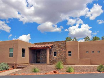 55 Regan Rd, Sedona, AZ | Village Estates. Photo 2 of 31