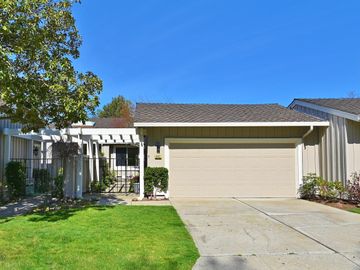 643 Silver Lake Dr, Danville, CA, 94526 Townhouse. Photo 6 of 59