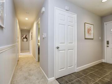 647 Lonsdale Ave, Fremont, CA | Warm Springs. Photo 2 of 24