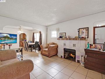 7863 Plymouth St, Oakland, CA | East Oakland. Photo 5 of 17