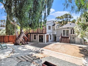 80 Canyon Lake Dr, Port Costa, CA | Port Costa. Photo 2 of 58