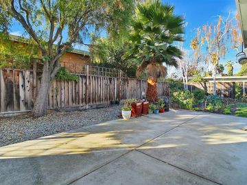 812 Wake Forest Dr, Mountain View, CA | . Photo 4 of 9