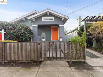 887 45th St, Oakland, CA | Longfellow District. Photo 2 of 36