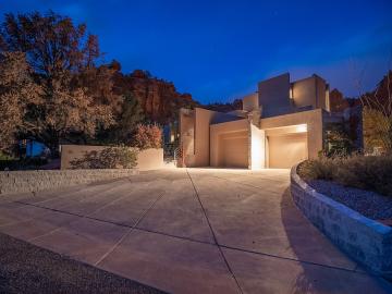 90 Soldier Basin Dr, Sedona, AZ | Red Rock Cove West. Photo 2 of 47