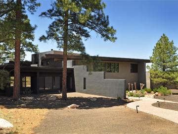 96 N Lake Hills Dr, Flagstaff, AZ | 5 Acres Or More. Photo 3 of 43
