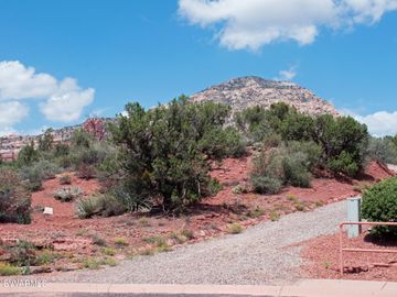 99 Sandstone Dr, Sedona, AZ | Thunder Mnt Ranch. Photo 2 of 15