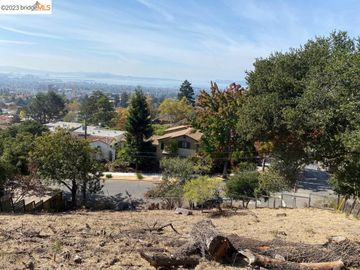 La Loma Ave Berkeley CA. Photo 3 of 3